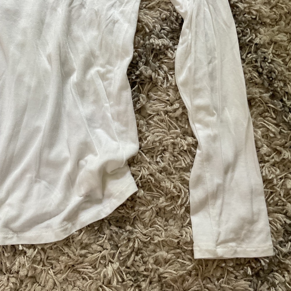 Aeropostale Seriously Soft Perfect Crew White Long Sleeve T-Shirt Womens Medium - Picture 8 of 12